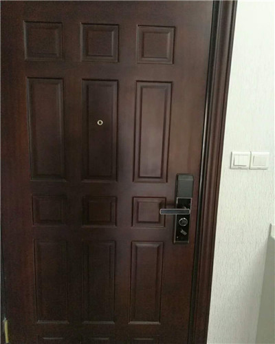 防盗门开锁多少钱？